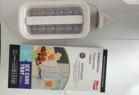 Transparent Ice Ball Maker ( made in America )