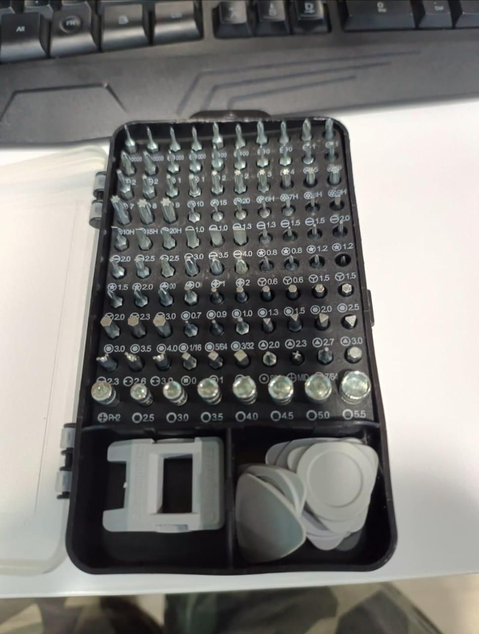 ( Multiple Functional Technology) 115 in 1 Screwdriver Set