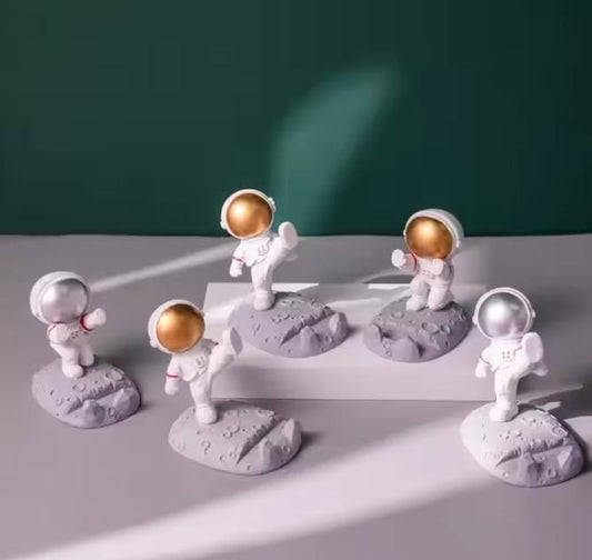 SPACE X Astronauts Mobile Phone Stand Holder